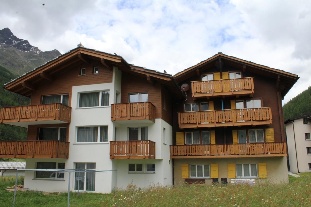 Вілла Haus Weideli, Dammstrasse 7 Саас-Грунд Екстер'єр фото
